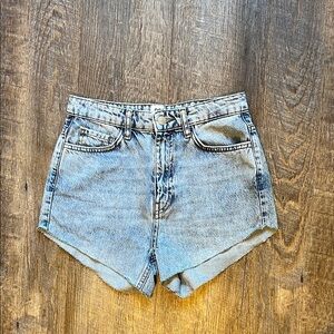 BDG Urban Outfitters cut off shorts- like new